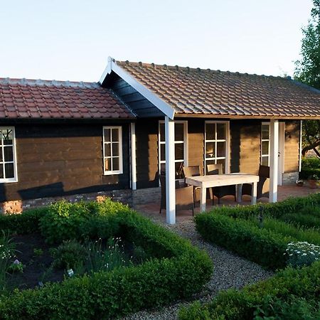In D'Ouwe Vlaamse Schuur Bed & Breakfast Ossendrecht Eksteriør bilde